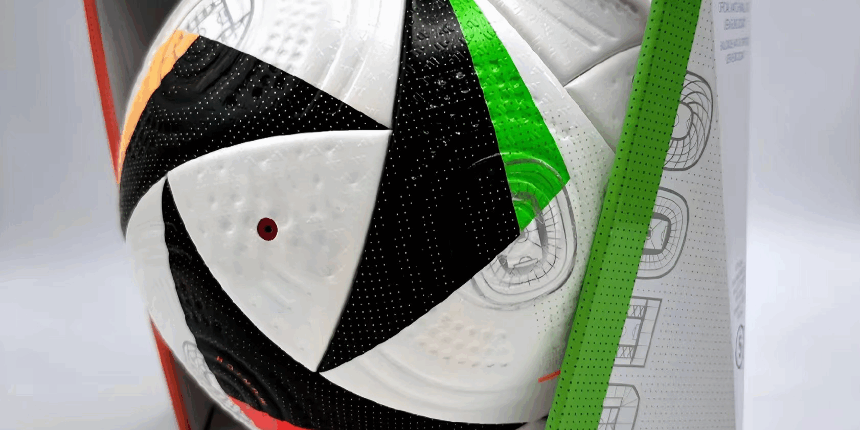 PU thermal bonded soccer ball